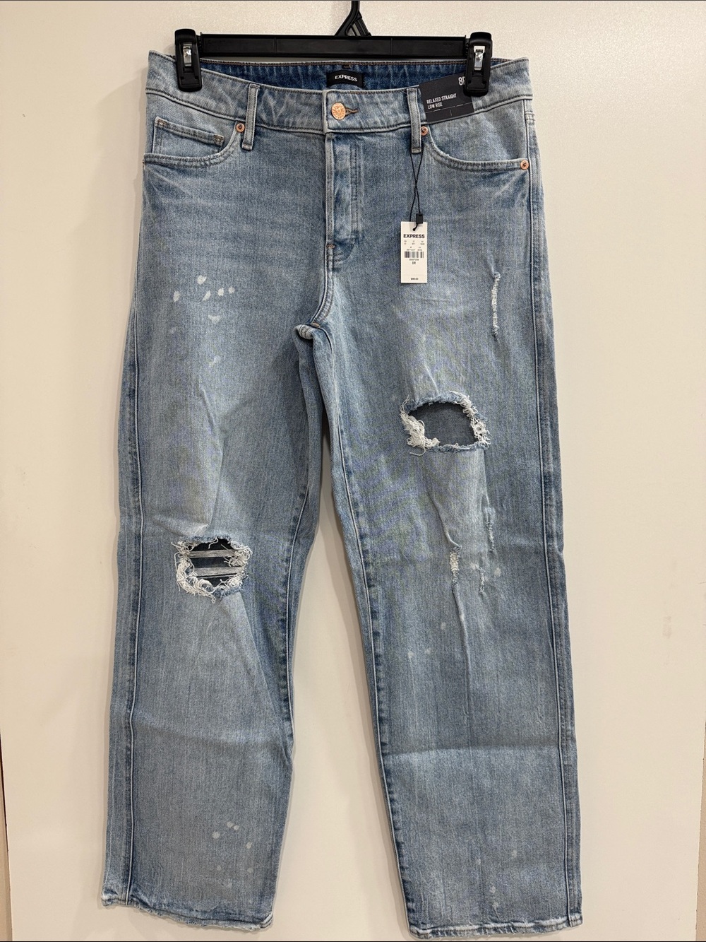 Express Relaxed Straight Low Rise Light Wash Distressed Jeans